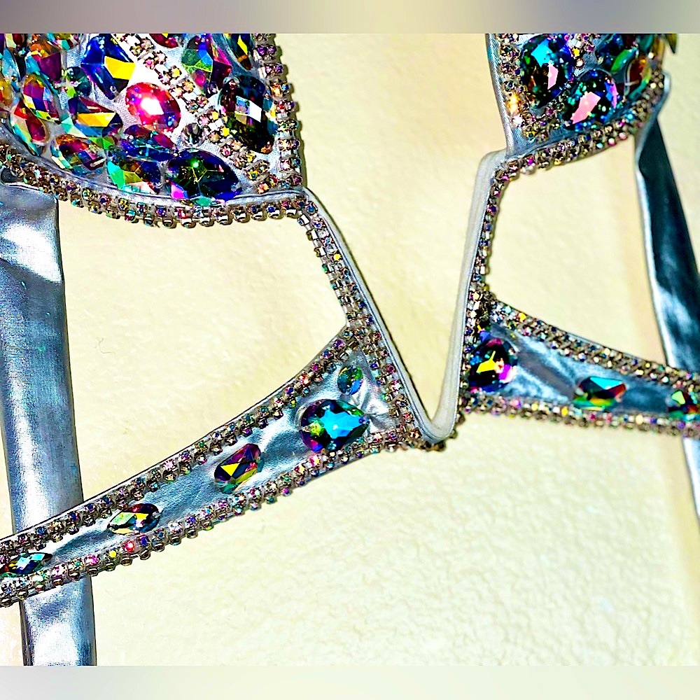 Rhinestone ShowStopper Top - Picture 4 of 5